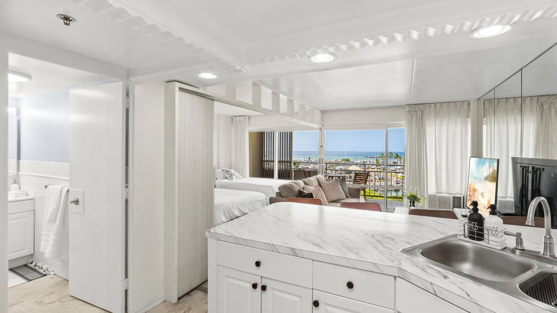 דירה הונולולו Oceanfront Oasis In Ilikai Hotel Apts