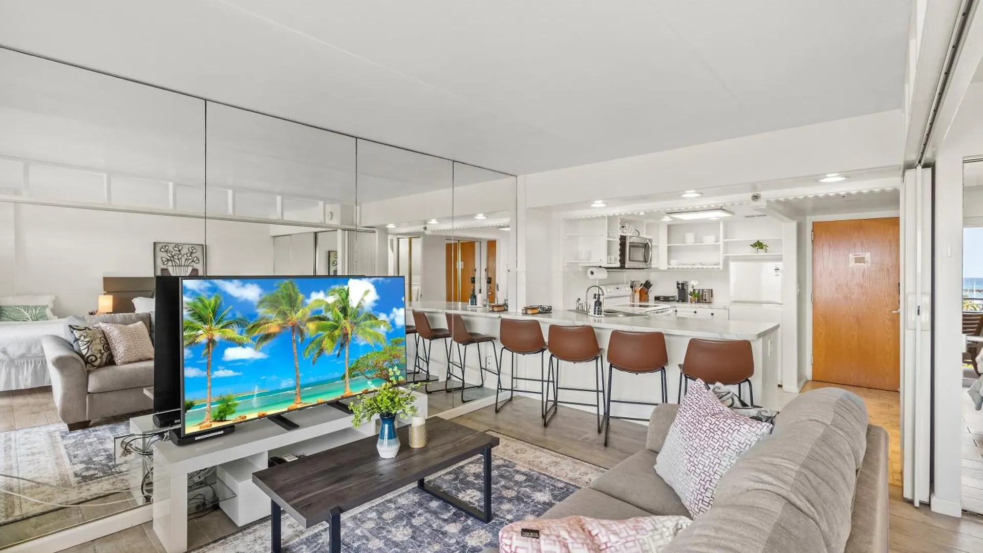 הונולולו Oceanfront Oasis In Ilikai Hotel Apts דירה