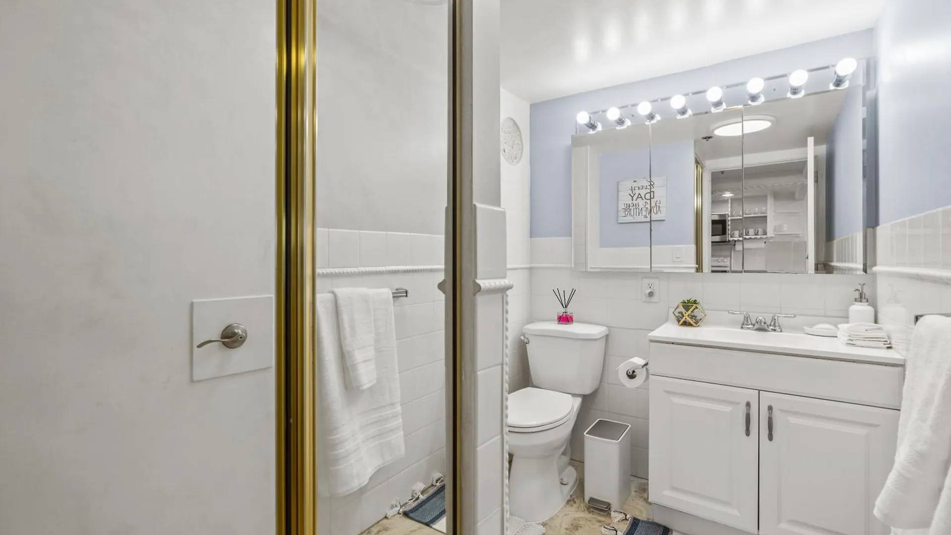 הונולולו Oceanfront Oasis In Ilikai Hotel Apts